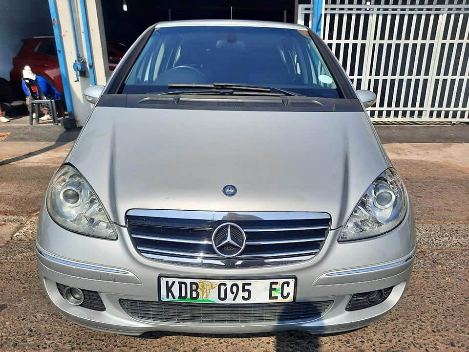 2008 Mercedes Benz A170 Hatchback Automatic with a leather seat and Service book and spare key