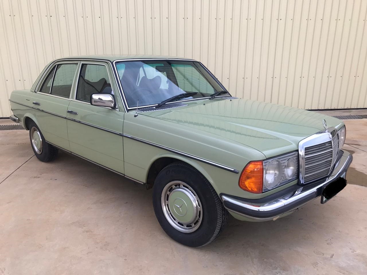 1977 Mercedes Benz 300d Junk Mail