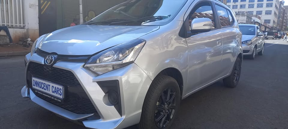 2021 TOYOTA AGYA 1.0 PETROL, MANUAL, SILVER COLOR, MILEAGE