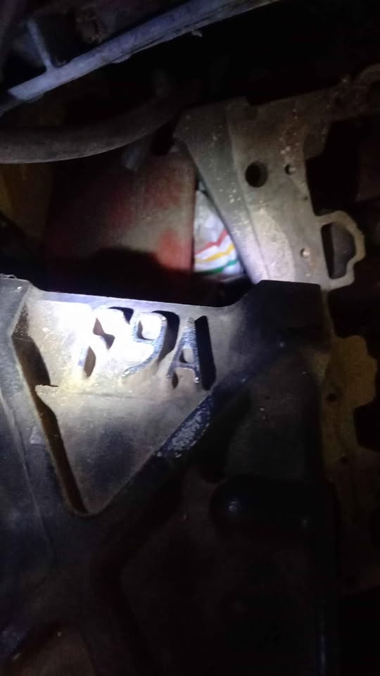 NISSAN PRIMASTER 1.9 Cylinderhead diesel - Private Seller