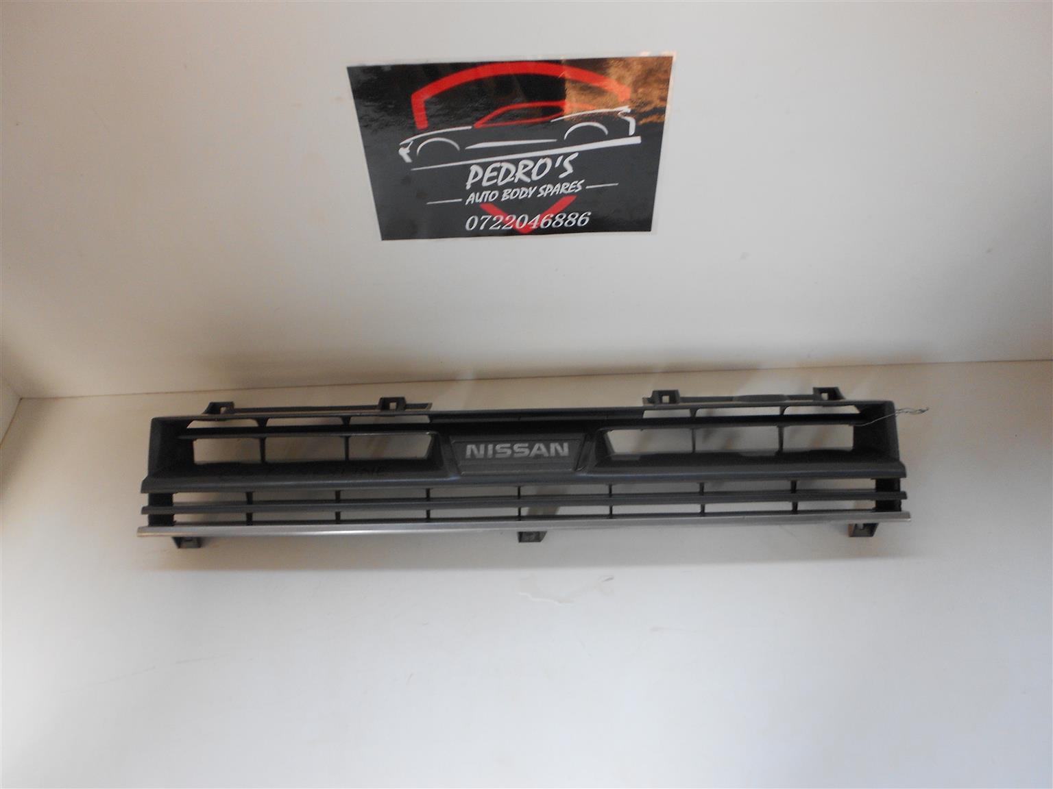 Nissan skyline Grill - Private Seller Nissan skyline Grill - Private Seller