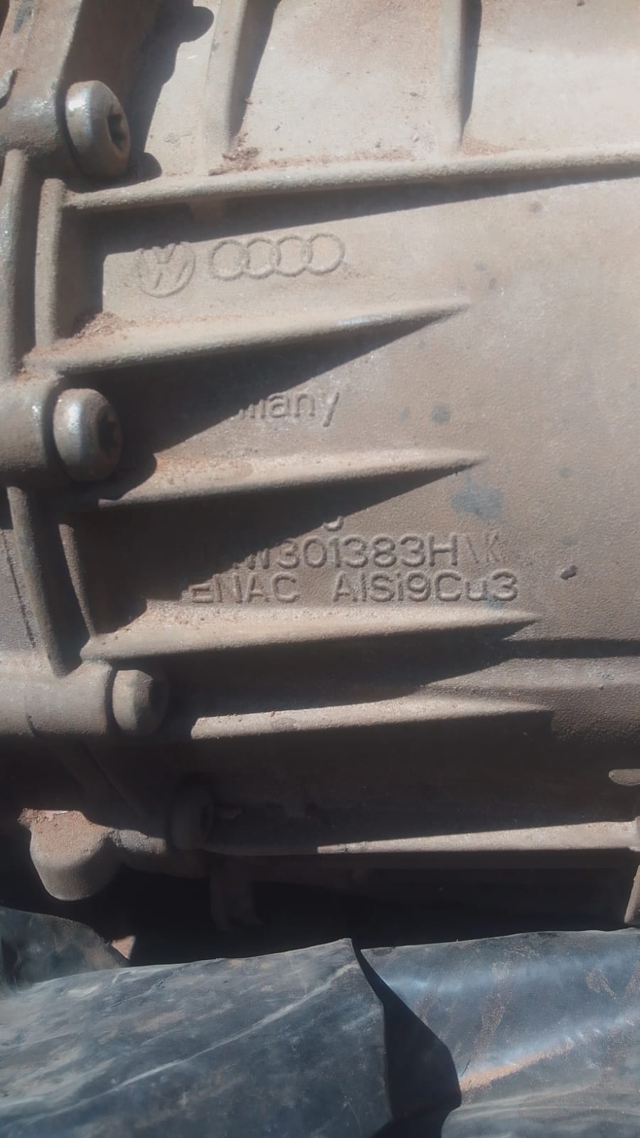 Automatic gearbox for Audi B8 including a torque convertor still in a good condi - Private Seller Automatic gearbox for Audi B8 including a torque convertor still in a good condi - Private Seller
