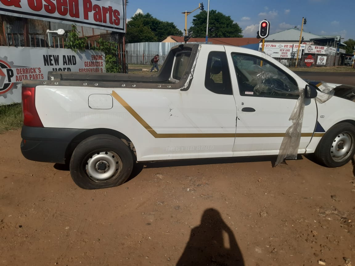 NISSAN NP200 1.6 8V ( STRIPPING FOR SPARES ) - Private Seller NISSAN NP200 1.6 8V ( STRIPPING FOR SPARES ) - Private Seller