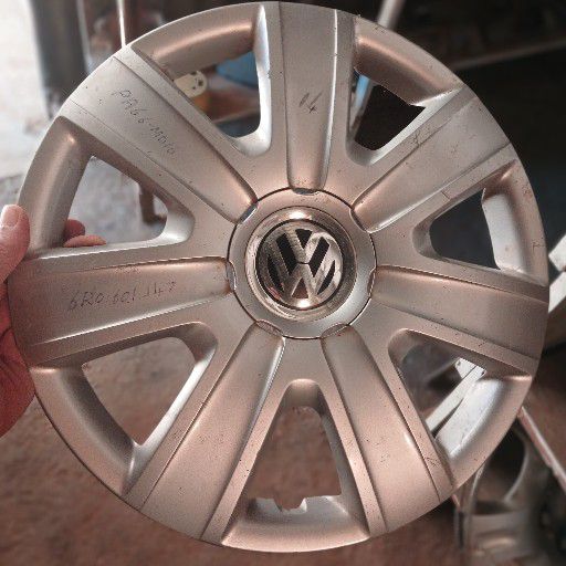 VW, 14 inch wheel csp - Private Seller VW, 14 inch wheel csp - Private Seller