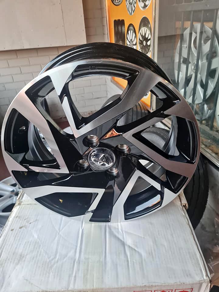 Toyota starlet Brand new mags size 15 Toyota starlet Brand new mags size 15