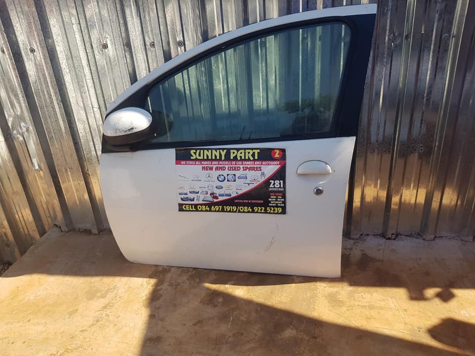 Toyota Aygo Doors(4 Complete Doors) - Private Seller Toyota Aygo Doors(4 Complete Doors) - Private Seller