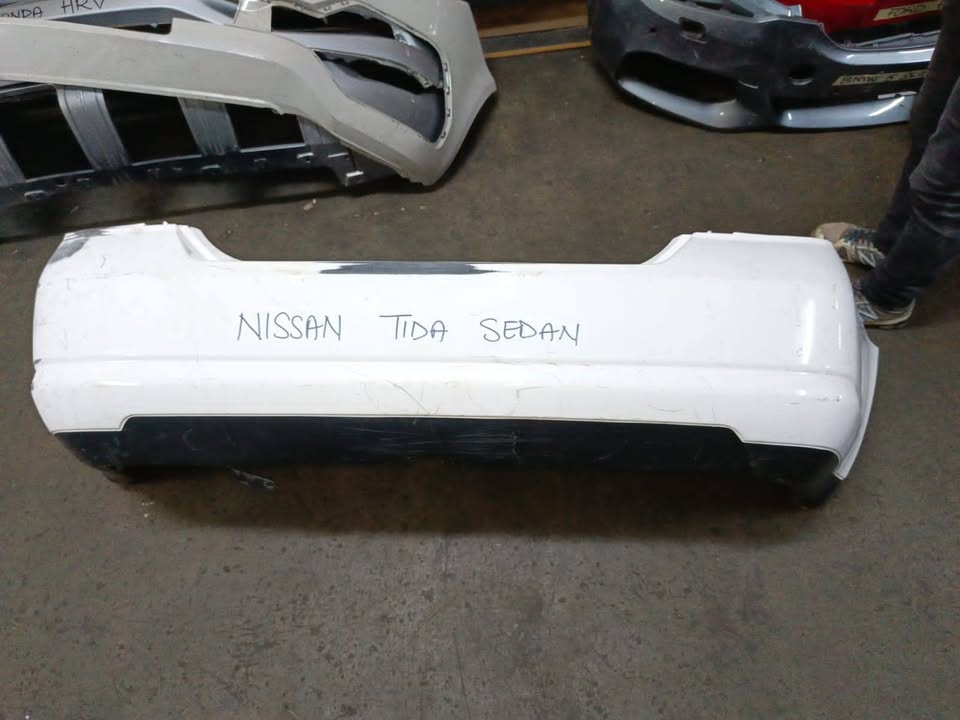Nissan Tida Sedan back bumper - Private Seller