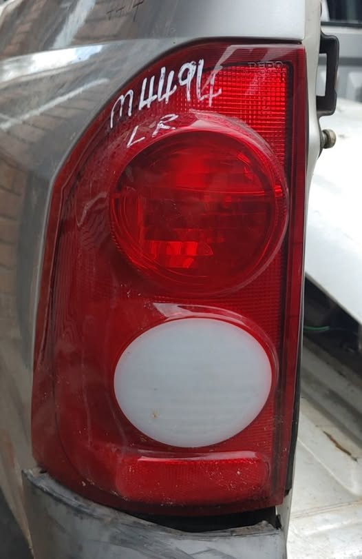 Opel Cosa bakkie left taillight - Private Seller Opel Cosa bakkie left taillight - Private Seller