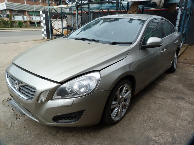 Volvo S60 T3 Essential Manual Silver - 2011 SPARESBOYZ STRIPPING FOR SPARES - Private Seller
