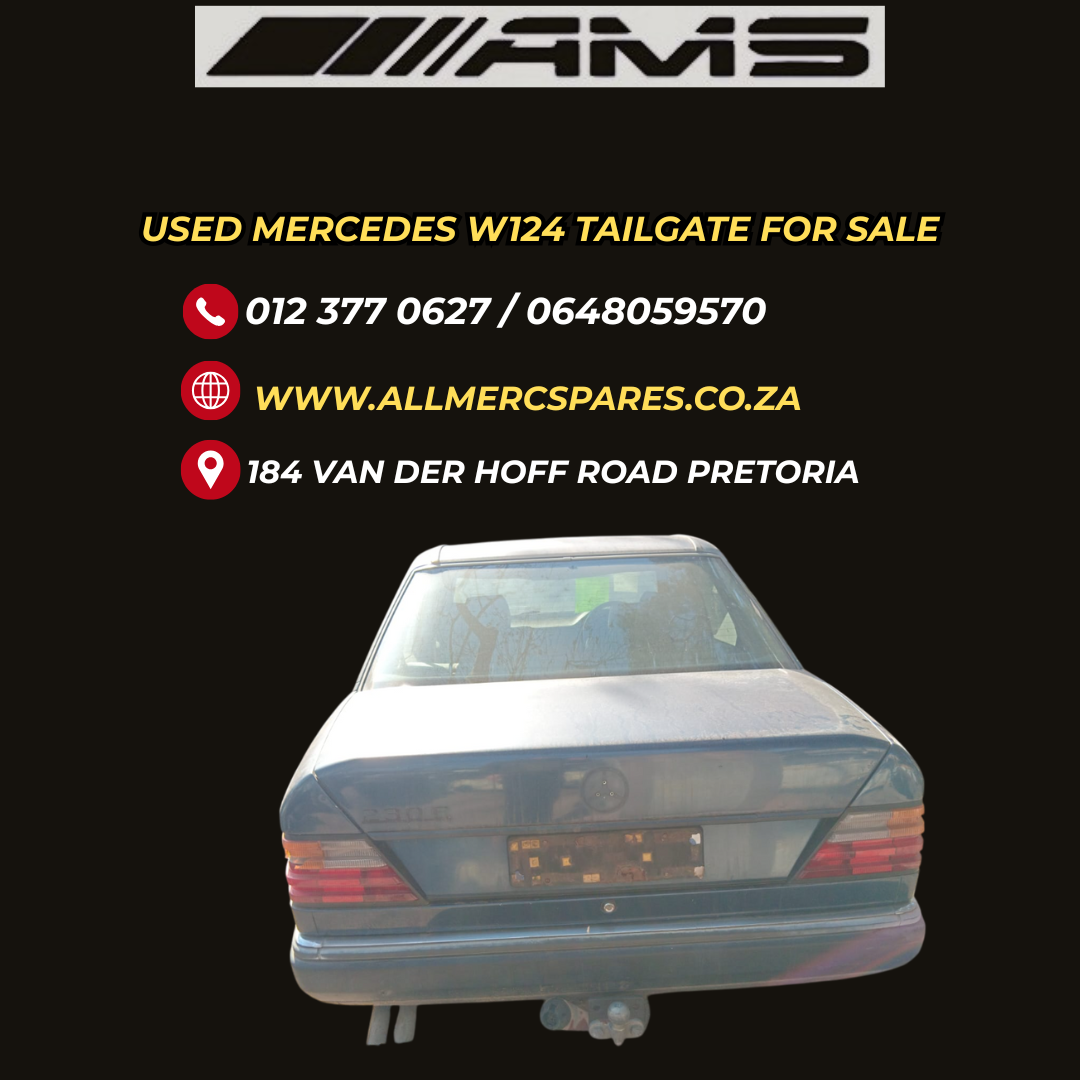 USED MERCEDES W124 TAILGATE FOR SALE – CLEAN CONDITION
