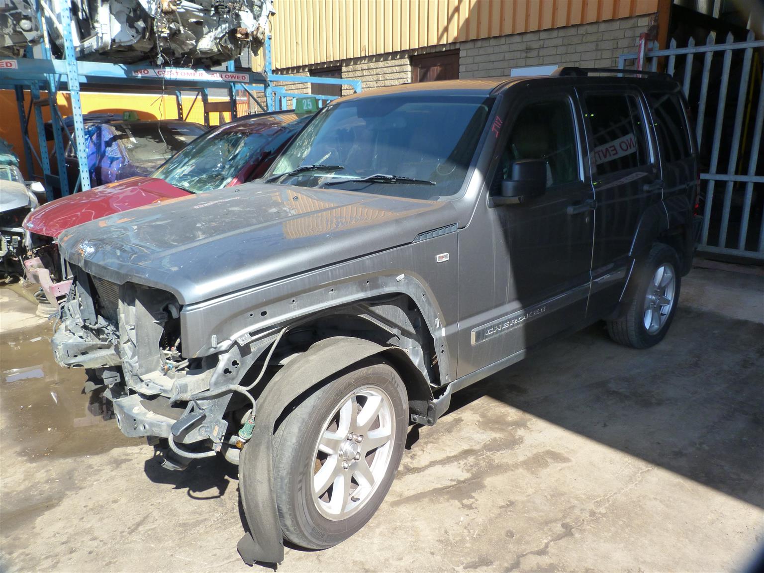2012 Jeep Cherokee 2.8 CRD Limited AT - Private Seller 2012 Jeep Cherokee 2.8 CRD Limited AT - Private Seller