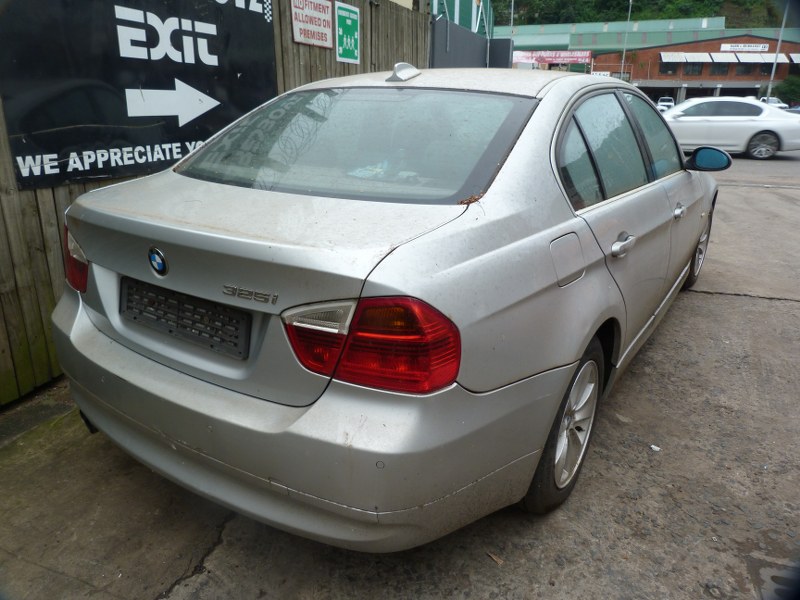 BMW 325i E90 AT Silver - 2008 SPARESBOYZ STRIPPING FOR SPARES - Private Seller BMW 325i E90 AT Silver - 2008 SPARESBOYZ STRIPPING FOR SPARES - Private Seller