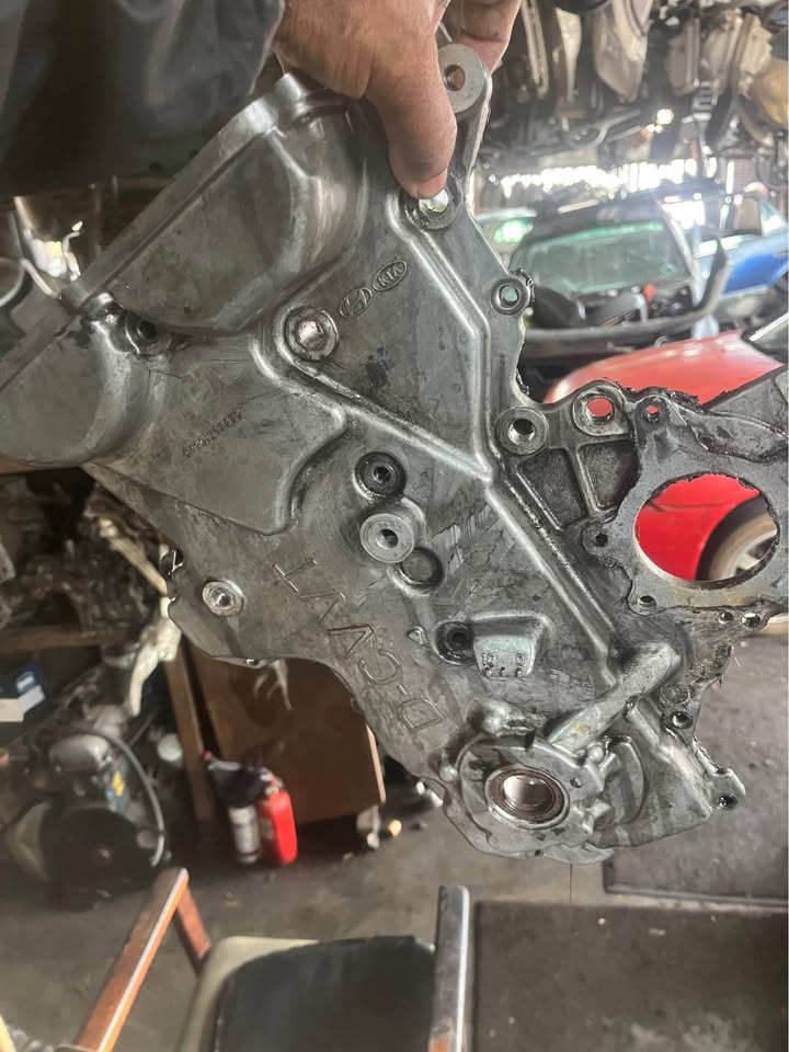 Hyundai G4fg oil pump and other parts - Private Seller