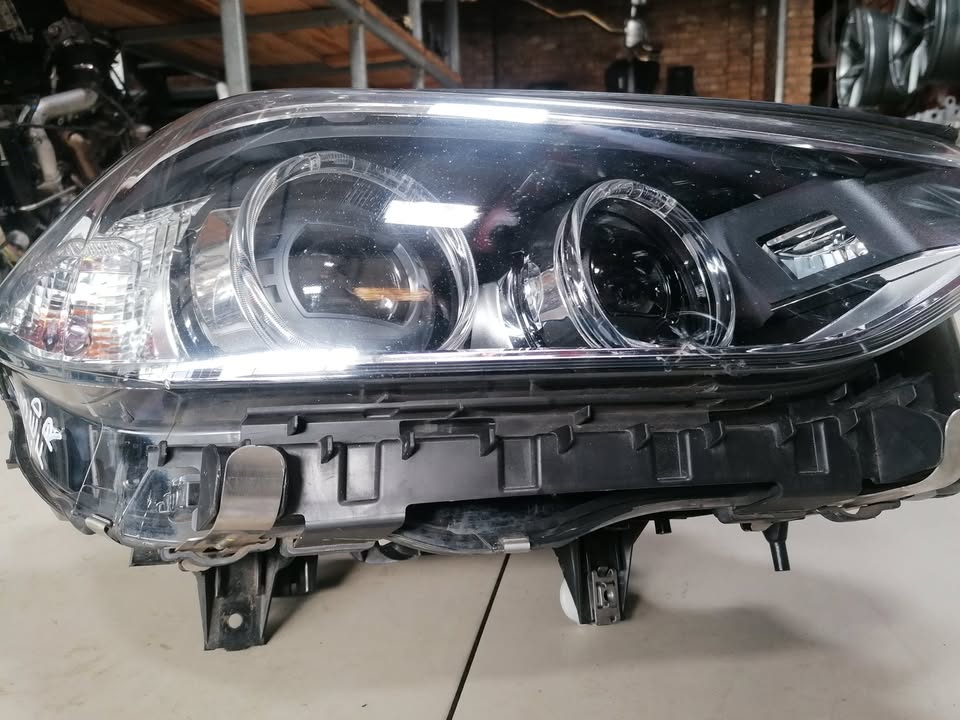 BMW GO1 X3 FULL LED HEADLIGHTS NEW AVAILABLE - Private Seller BMW GO1 X3 FULL LED HEADLIGHTS NEW AVAILABLE - Private Seller