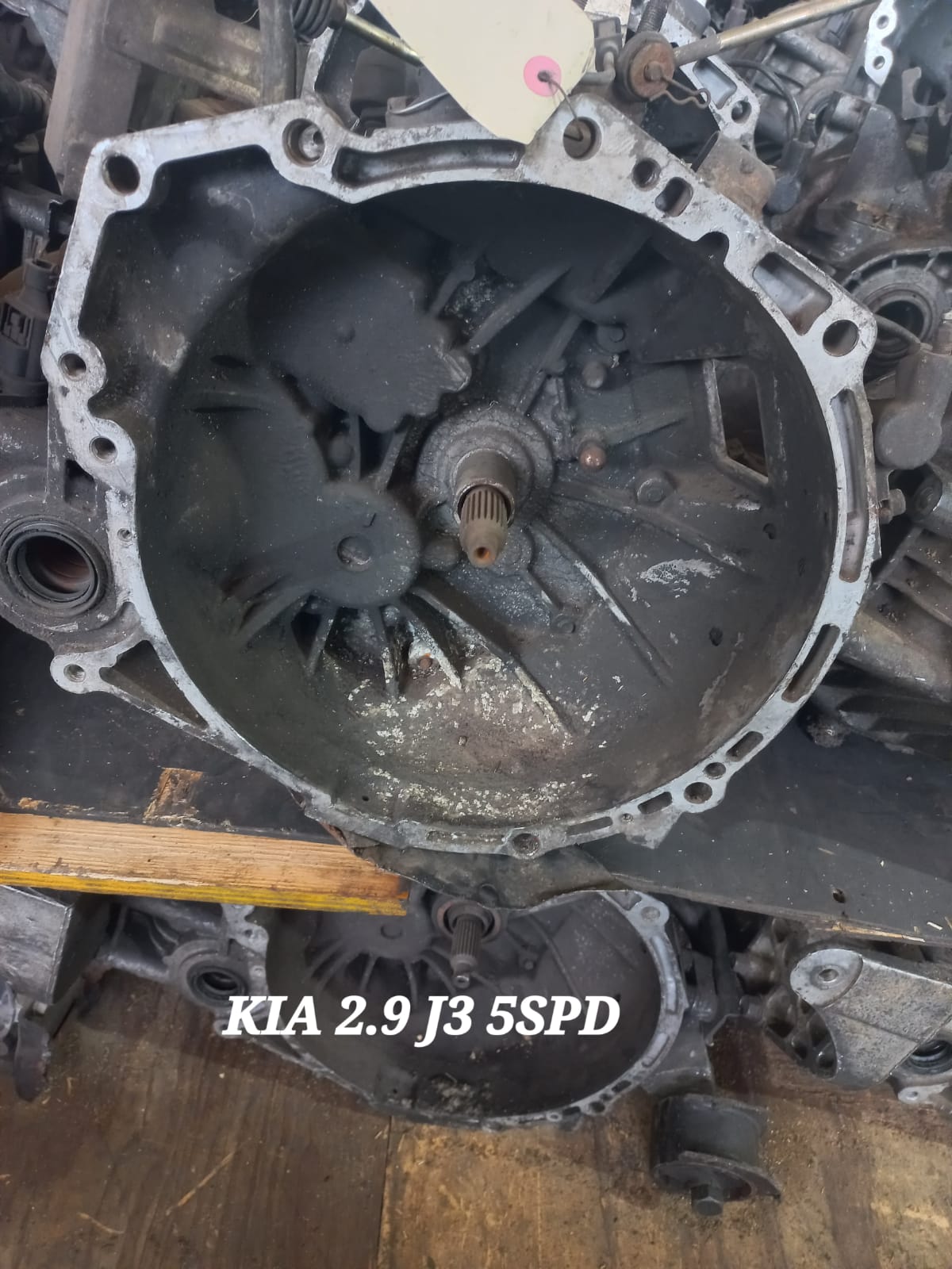 KIA 2.9 J3 5SPD MANUAL GEARBOX KIA 2.9 J3 5SPD MANUAL GEARBOX