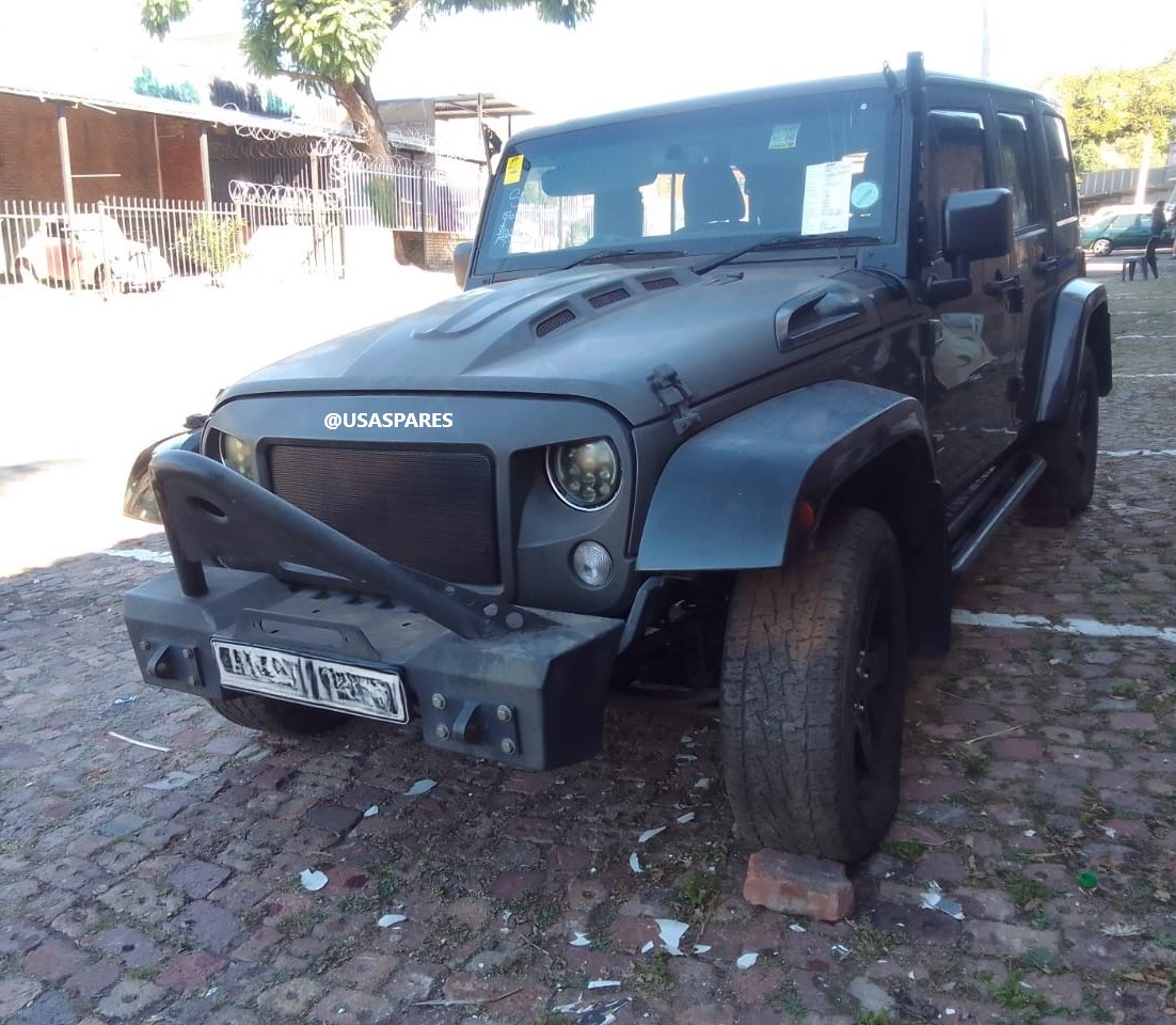 2015 Jeep Wrangler 2.8 JK Diesel Automatic – Spare Parts For Sale - Private Seller