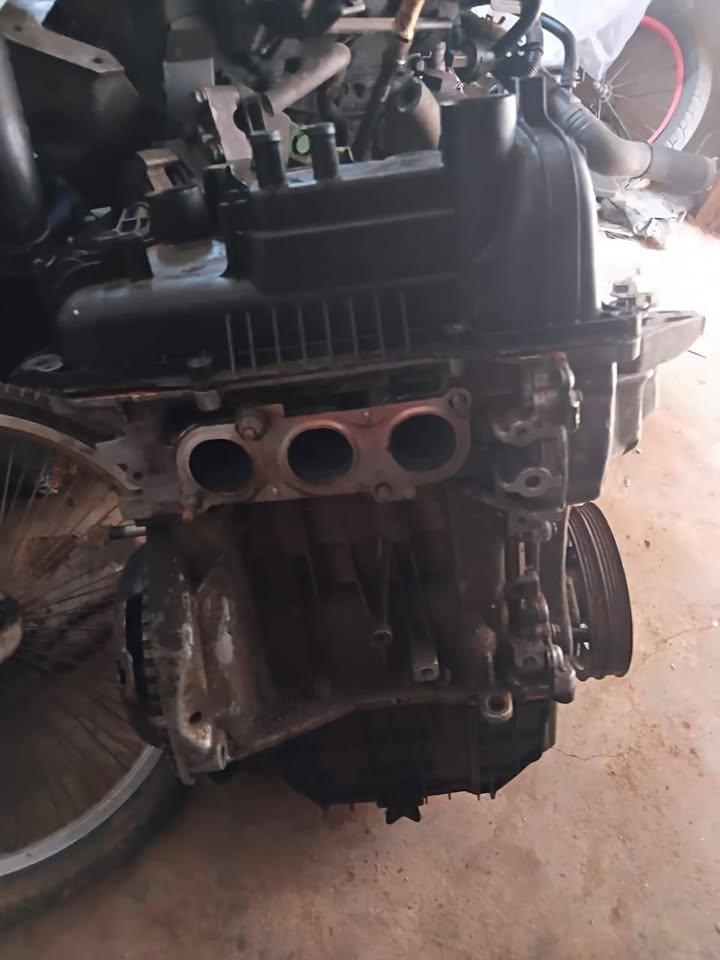 Renault kwid from climber stripping engine - Private Seller Renault kwid from climber stripping engine - Private Seller