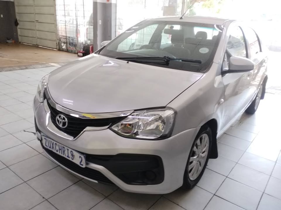 2017 TOYOTA ETIOS 1.5 SPRINT SEDAN MANUAL