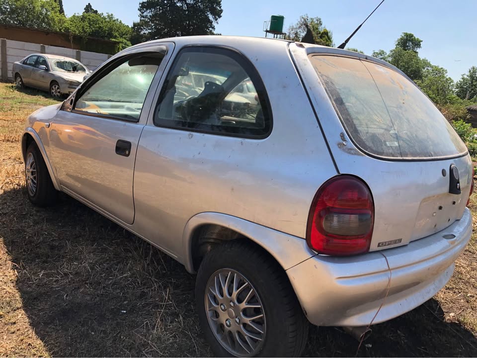 Opel Corsa Lite Spares