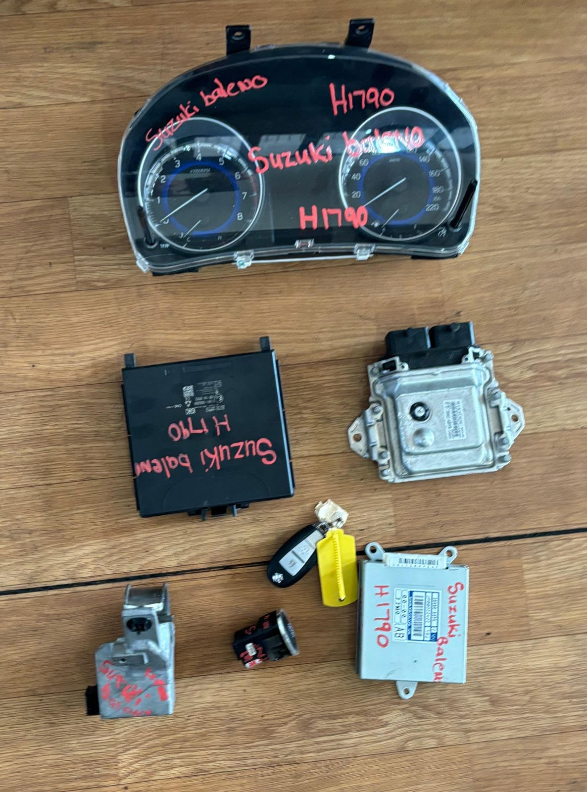 Suzuki Baleno 1.4lt auto #K14 2019 ECU SET - Private Seller Suzuki Baleno 1.4lt auto #K14 2019 ECU SET - Private Seller