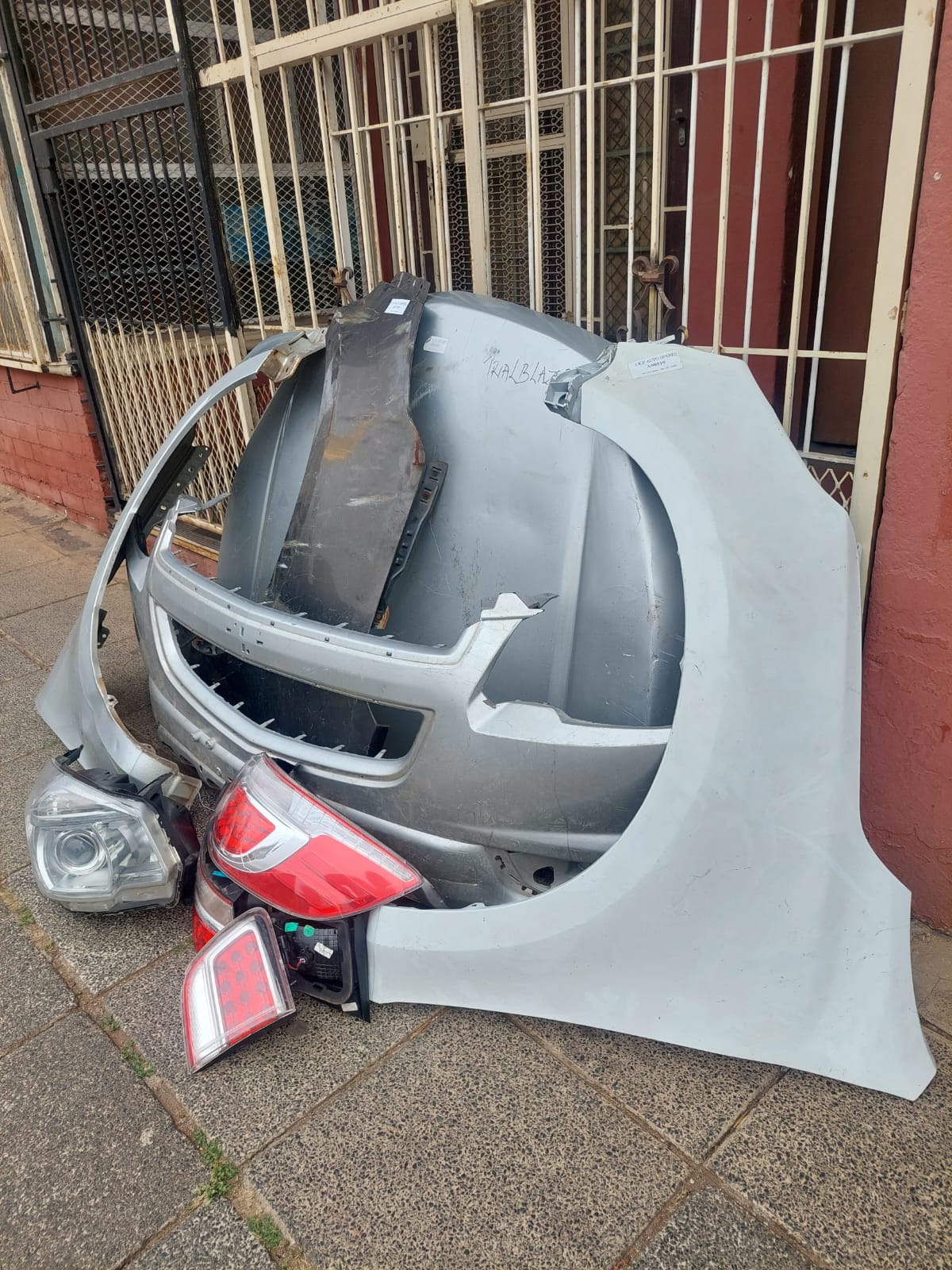 Chevrolet Trailblazer spares Junk Mail