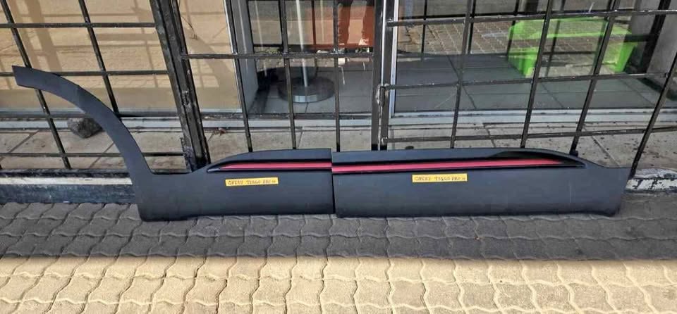 Chery Tiggo Pro 4 Door Beading Rightside. Call or DM . - Private Seller Chery Tiggo Pro 4 Door Beading Rightside. Call or DM . - Private Seller