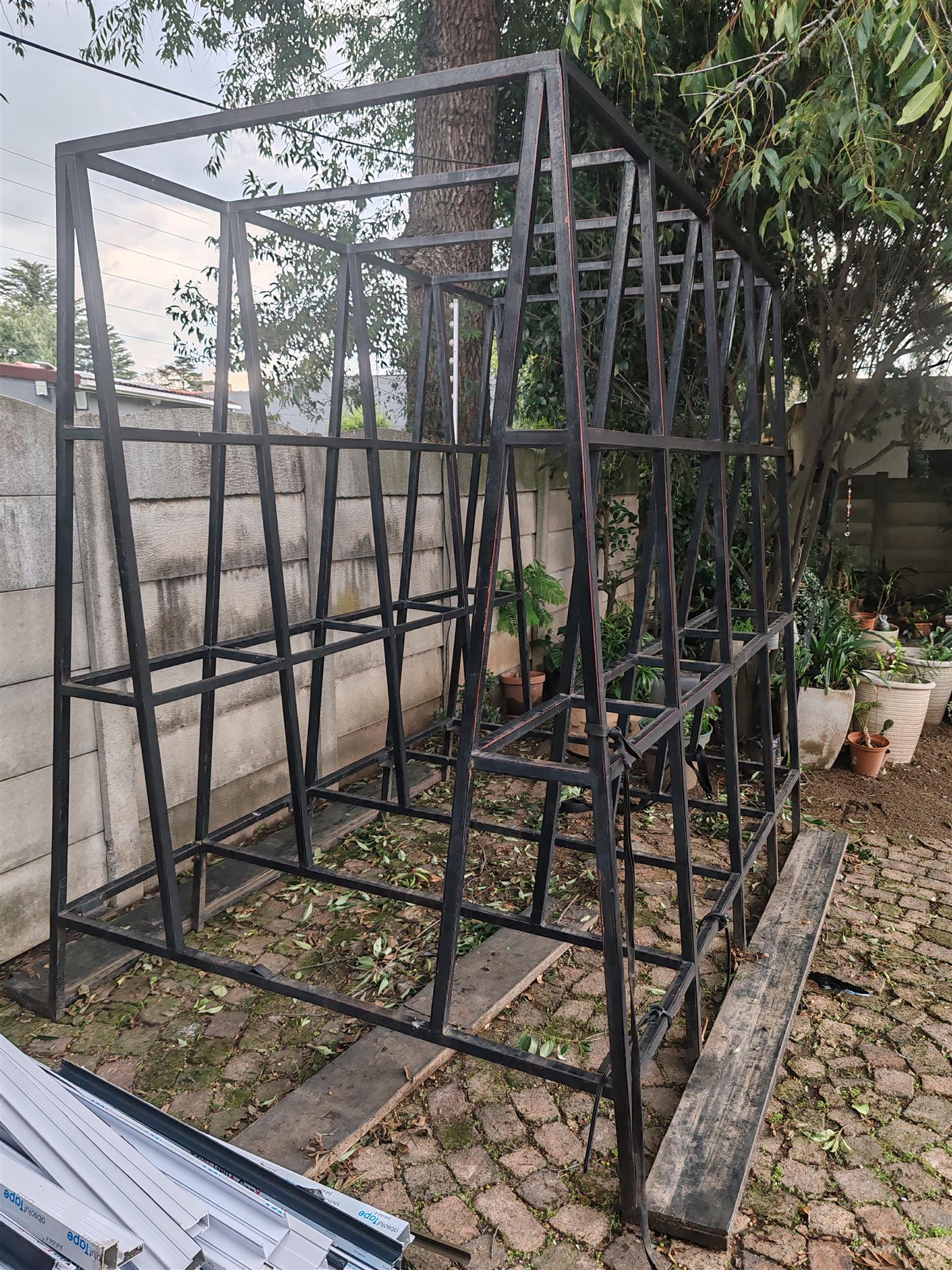 Kia /hyundai glass carrying frame - Private Seller Kia /hyundai glass carrying frame - Private Seller