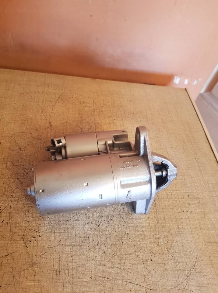 ORIGINAL BOSCH CHRYSLER NEON STARTER MOTOR FORSALE