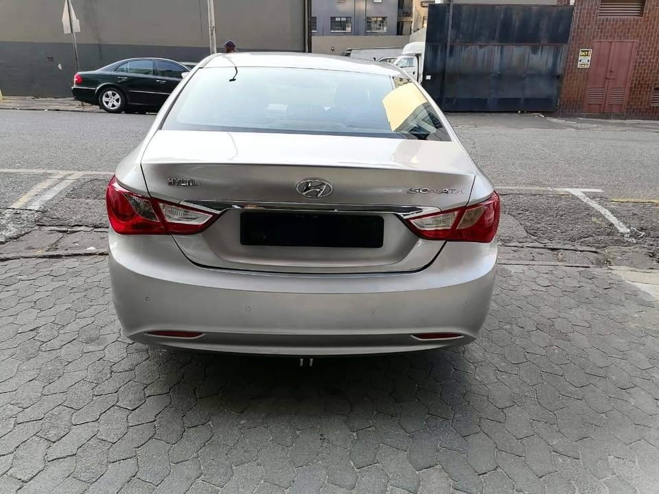 2011 Hyundai Sonata Sedan automatic 2011