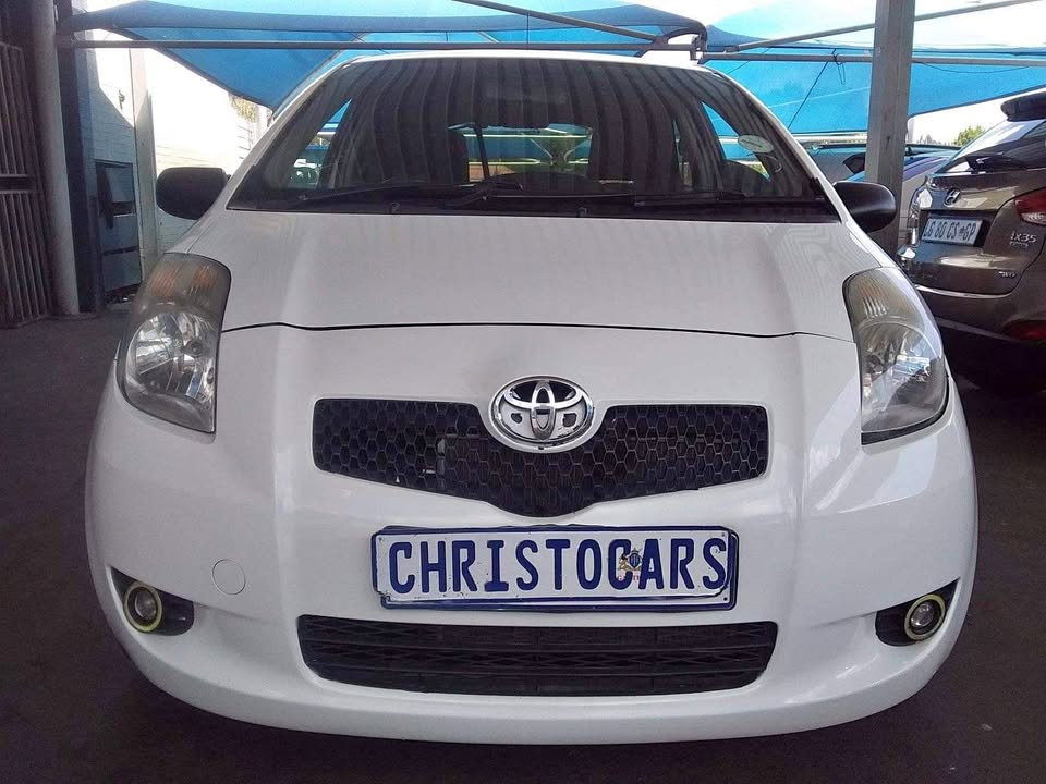 Used Toyota Yaris 1.3 - Private Seller Used Toyota Yaris 1.3 - Private Seller