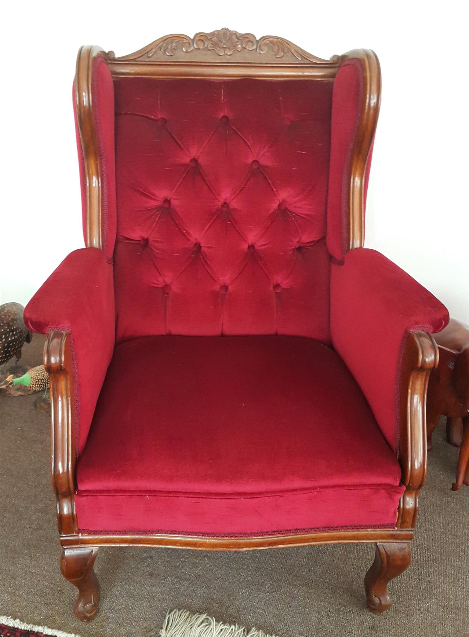 Antique lounge suite in very good condition Antique lounge suite in very good condition