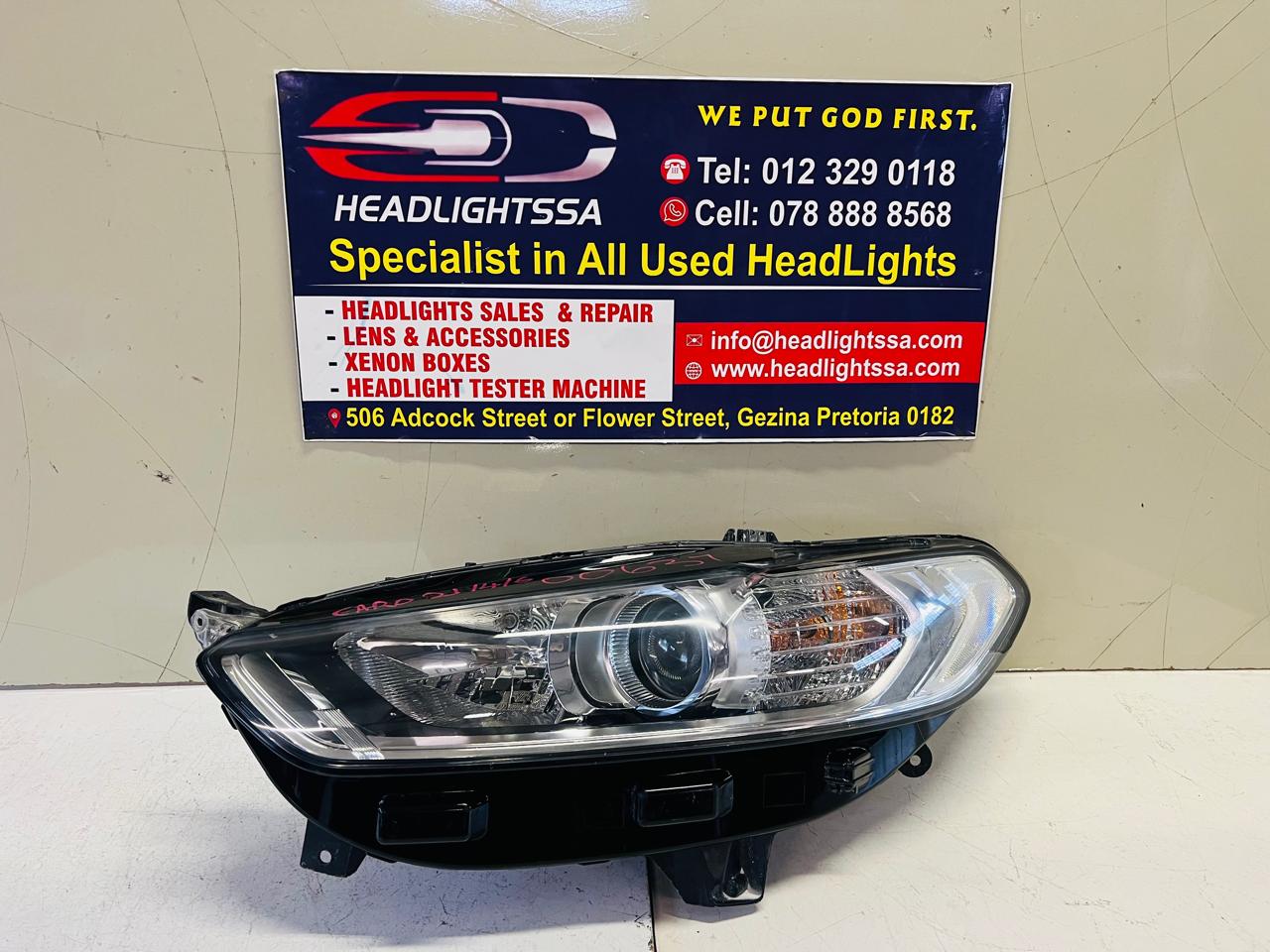 Ford Fusion left side headlight - Private Seller Ford Fusion left side headlight - Private Seller