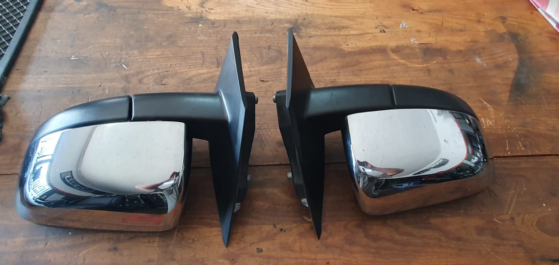 Mazda BT 50 Electric Door mirrors - Private Seller Mazda BT 50 Electric Door mirrors - Private Seller