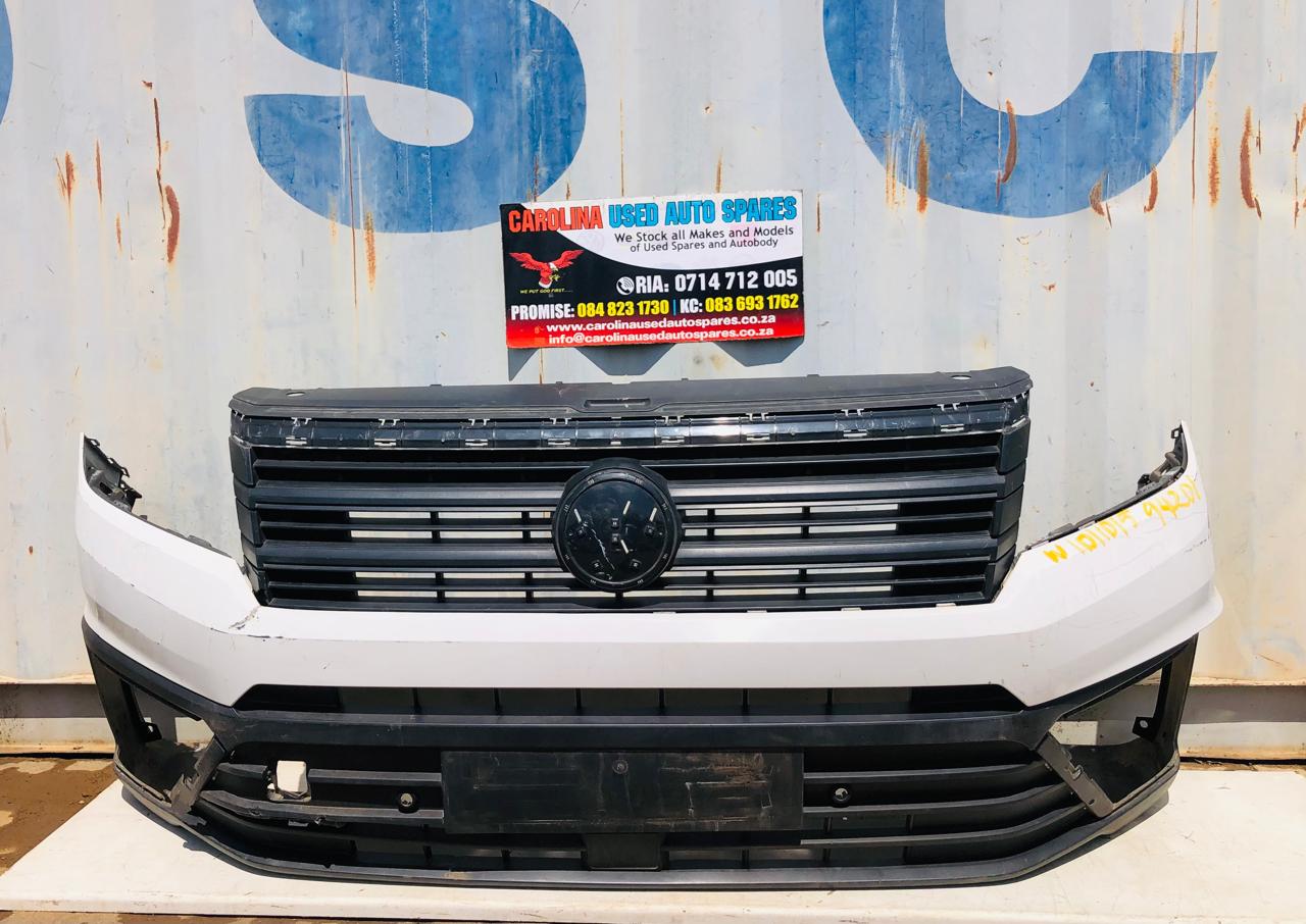 VW Crafter Mk2 complete front bumper (2017-2023) - Private Seller VW Crafter Mk2 complete front bumper (2017-2023) - Private Seller