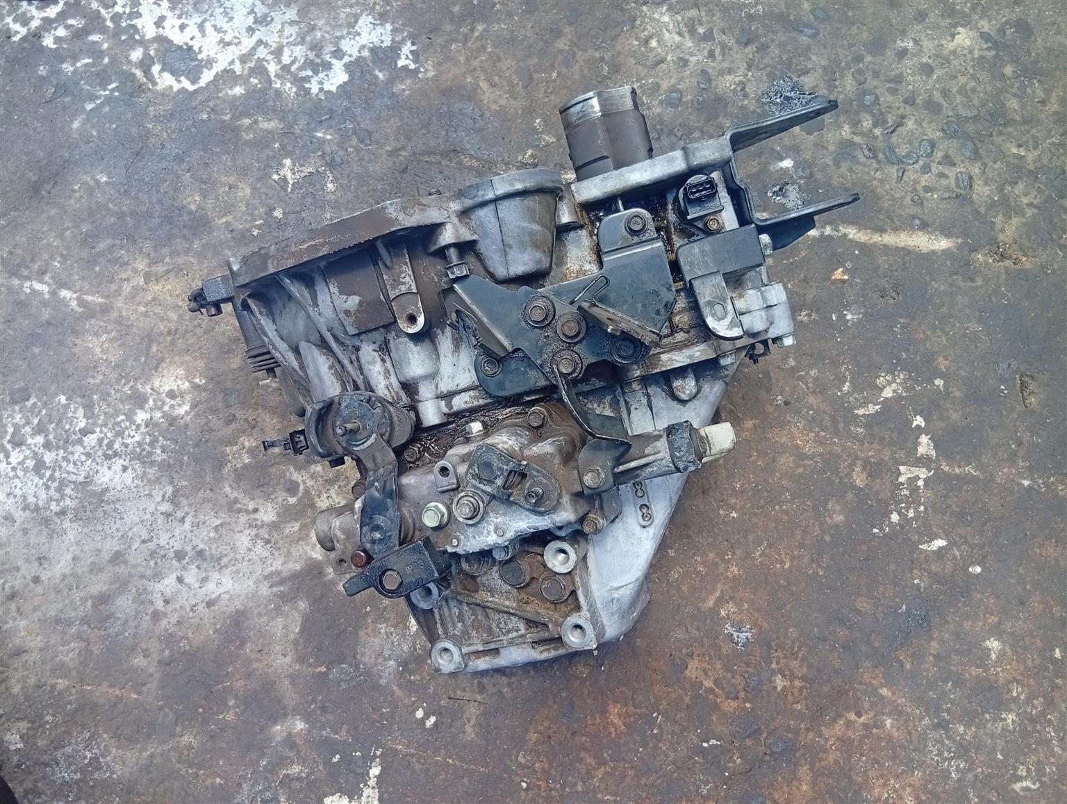 2005-2009 Kia Rio Hyundai accent 1.6l  5 speed manual gearbox G4ED - Private Seller