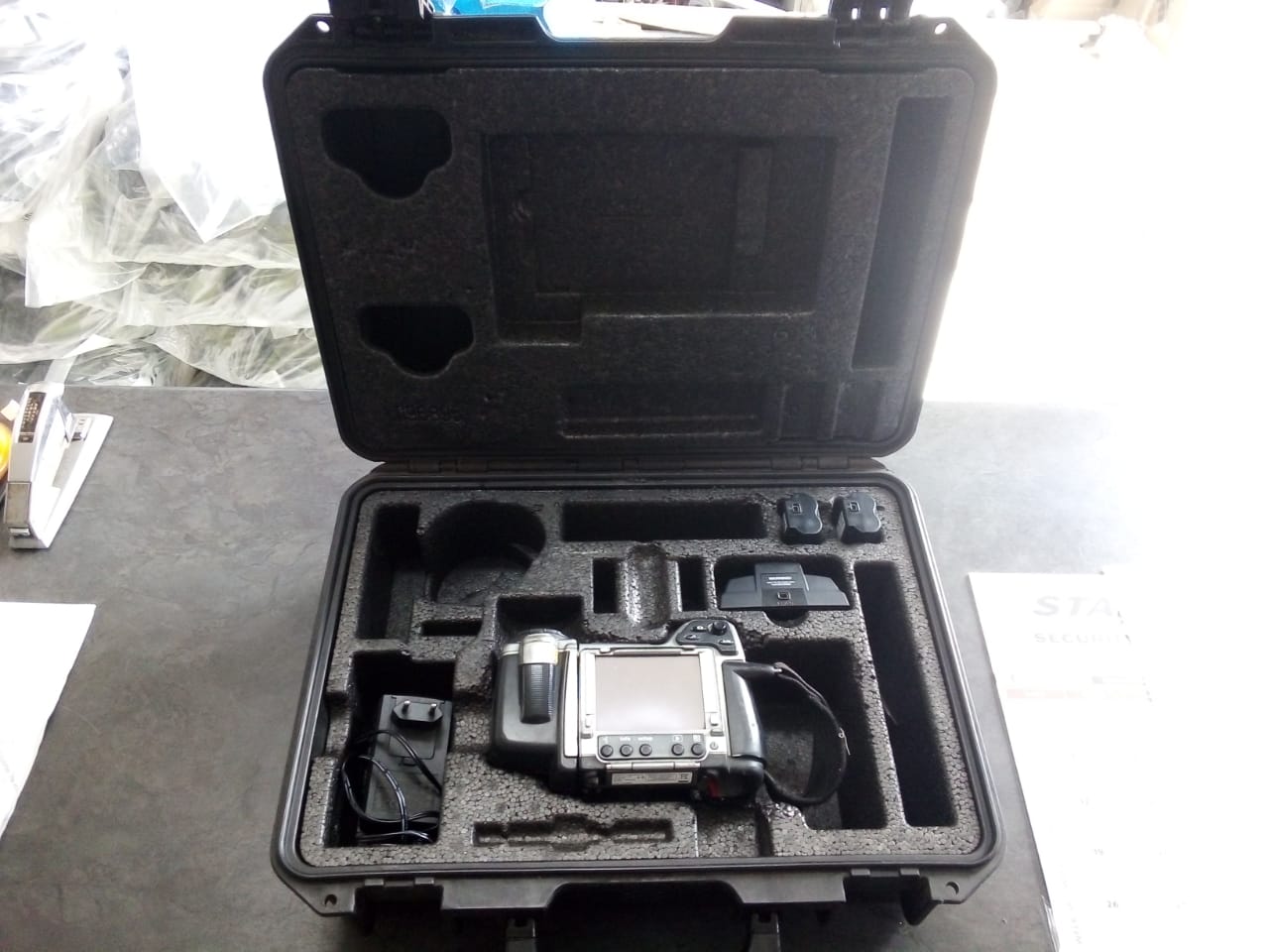 FLIR T425