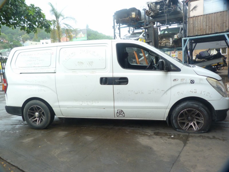 Hyundai H-1 2.4 GL CVVT Manual White - 2010 STRIPPING FOR SPARES - Private Seller Hyundai H-1 2.4 GL CVVT Manual White - 2010 STRIPPING FOR SPARES - Private Seller