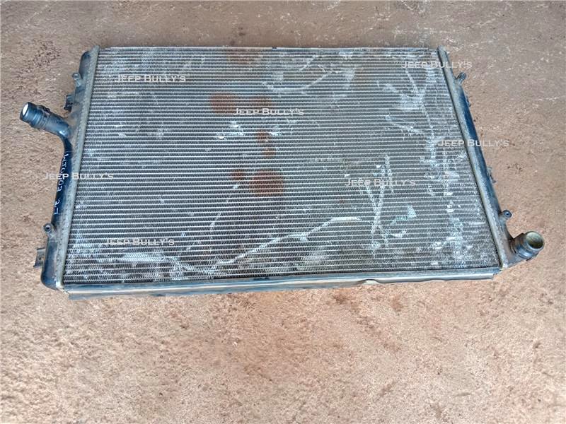 Jeep Grand Cherokee WJ 2.7 Used Water Radiator - Private Seller Jeep Grand Cherokee WJ 2.7 Used Water Radiator - Private Seller