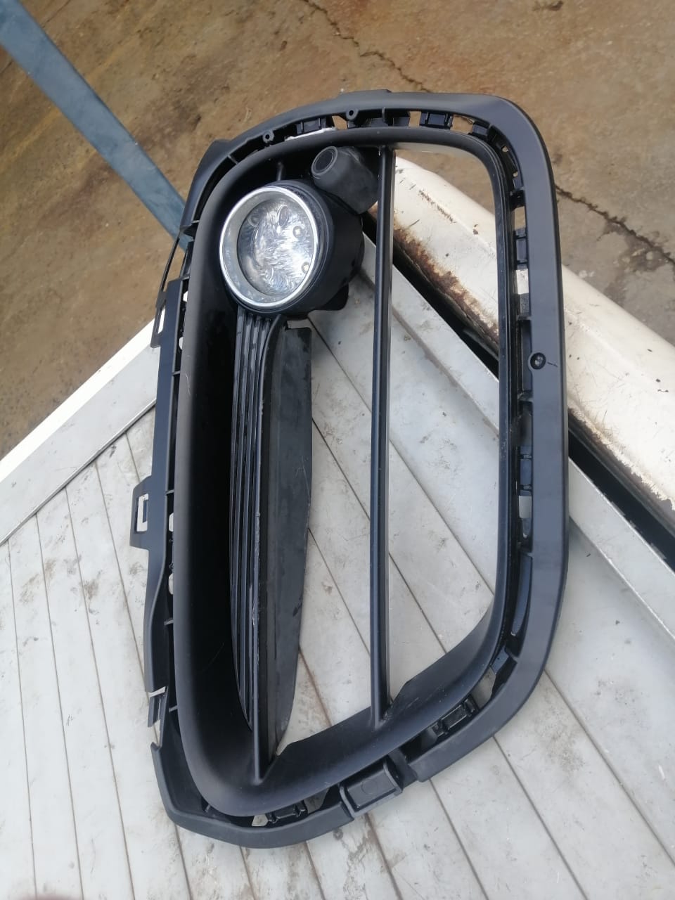 2014-2016 Porsche Cayman S OEM left side fog light with grill and PDC sensor - Private Seller 2014-2016 Porsche Cayman S OEM left side fog light with grill and PDC sensor - Private Seller