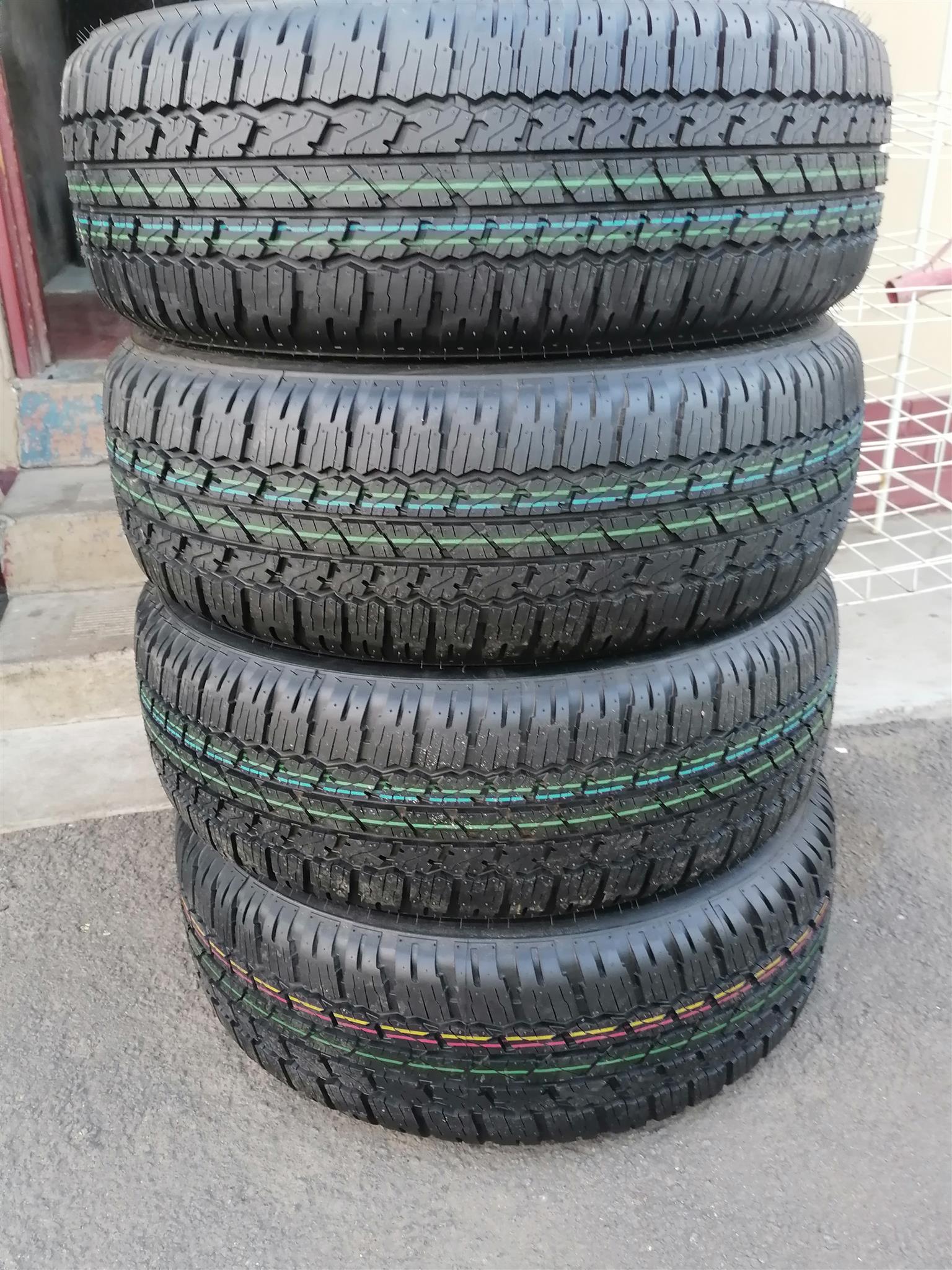 265 65 17 Bridgestone Dueler AT 265 65 17 Bridgestone Dueler AT