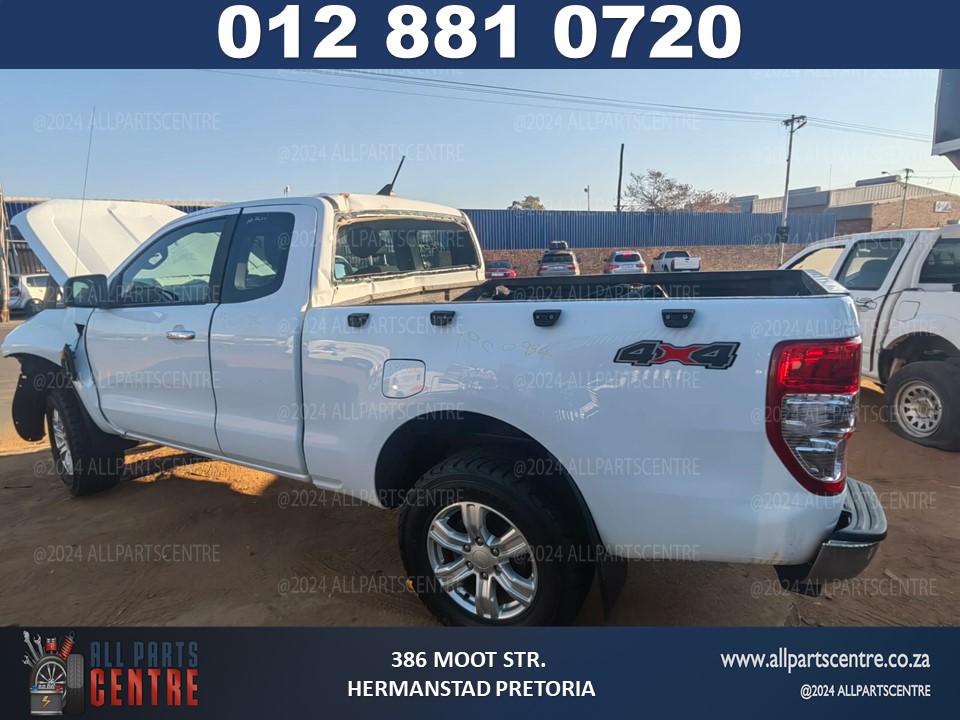 Ford Ranger 2.2 4x4 T8 stripping for spares