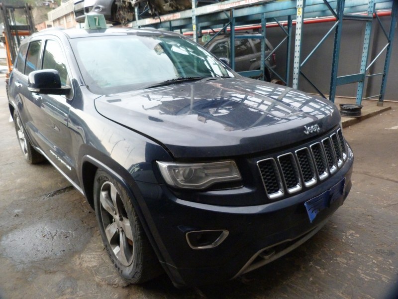 Jeep Grand Cherokee 3.0 CRD 4X4 AT Navy - 2014 STRIPPING FOR SPARES - Private Seller Jeep Grand Cherokee 3.0 CRD 4X4 AT Navy - 2014 STRIPPING FOR SPARES - Private Seller