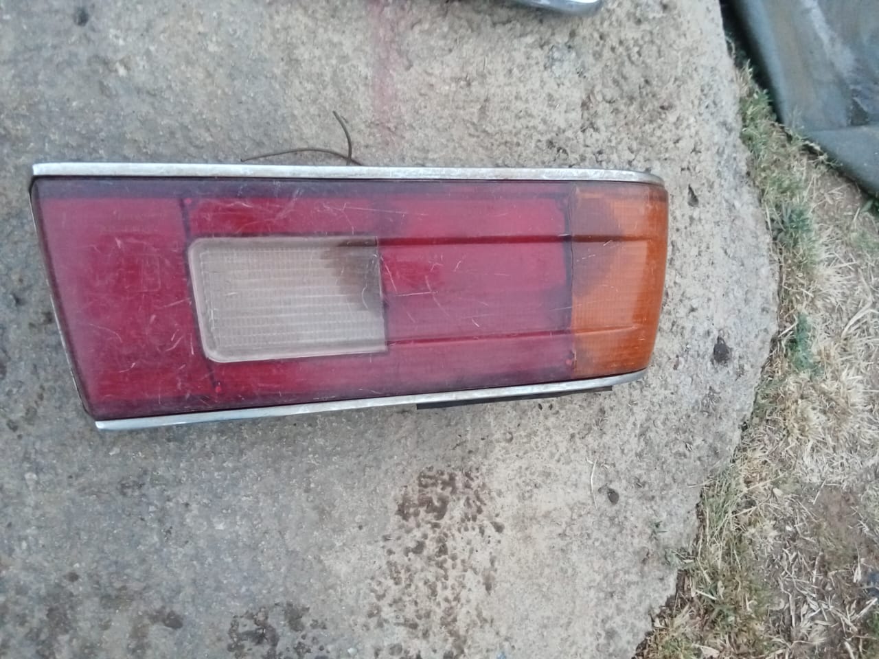 BMW (535 )left tail light - Private Seller BMW (535 )left tail light - Private Seller