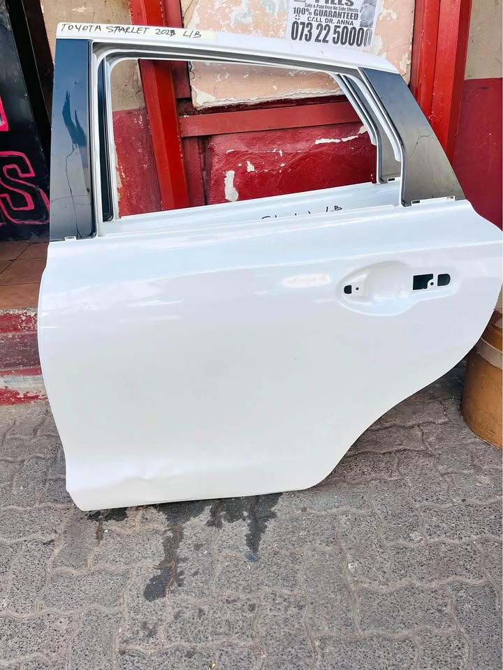 Toyota Starlet back door - Private Seller Toyota Starlet back door - Private Seller
