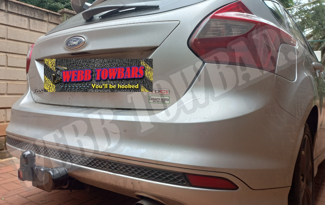 Ford Focus Hatchback Standard/Detachable Towbars - Private Seller Ford Focus Hatchback Standard/Detachable Towbars - Private Seller