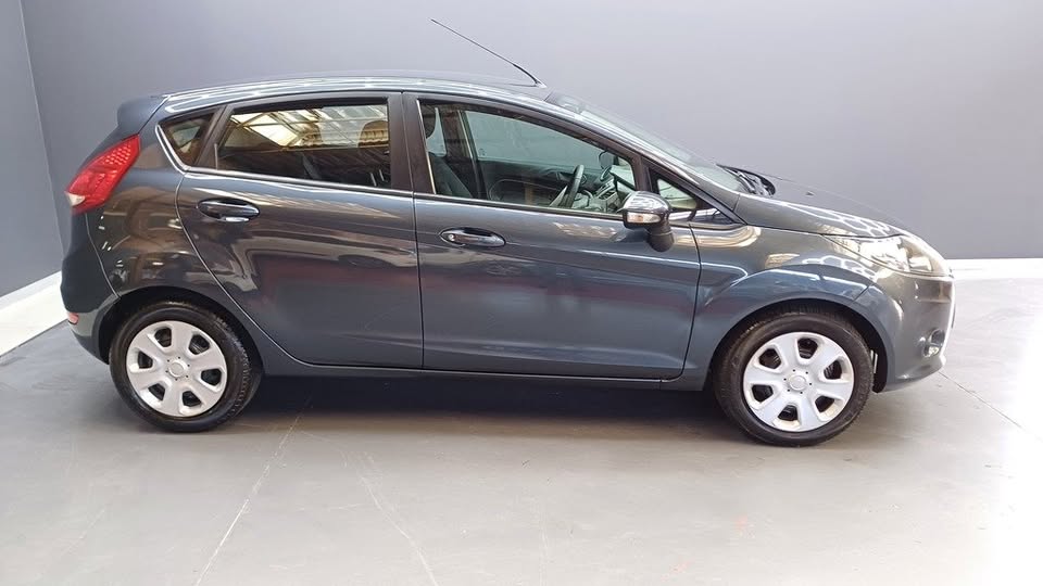 2011 FORD FIESTA 1.4i AMBIENTE 5dr