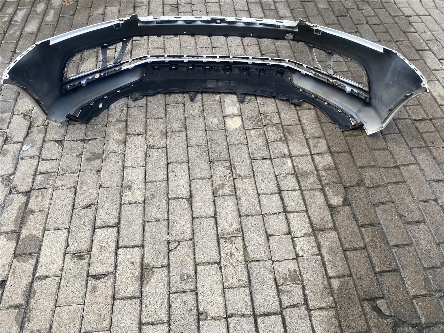 2017 VW JETTA 6 FRONT BUMPER FOR SALE. IN EXCELLENT CONDITION - Private Seller