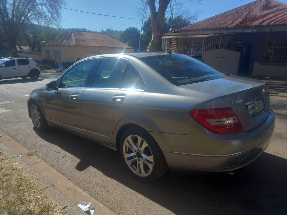 2013 Mercedes Benz C180 Petrol, Automatic, Silver, 94000kms