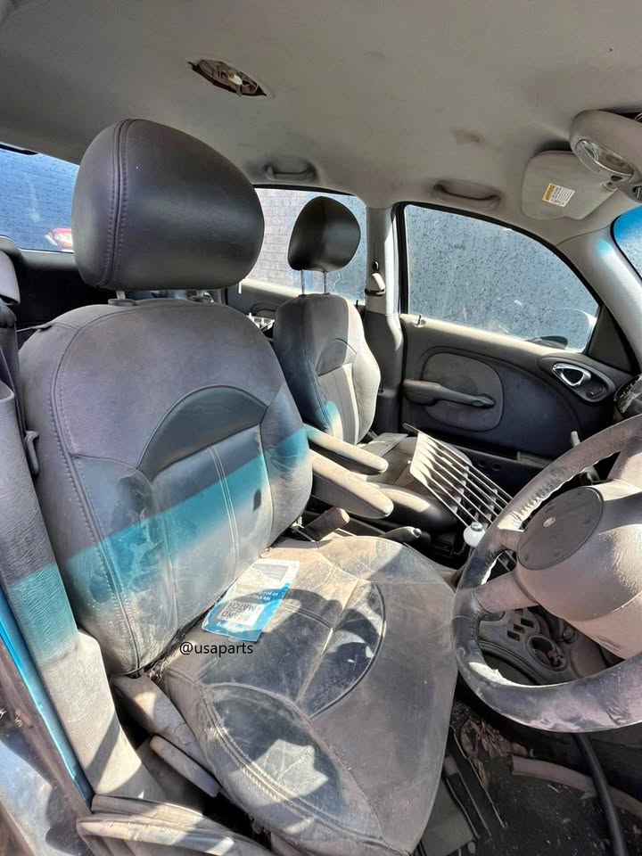 Chrysler PT Cruiser 2.0 – Interior Parts Available - Private Seller Chrysler PT Cruiser 2.0 – Interior Parts Available - Private Seller