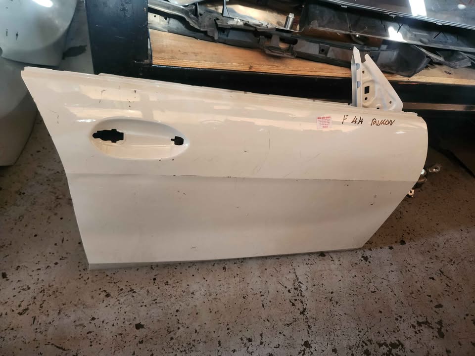 BMW F44 Right side door - Private Seller